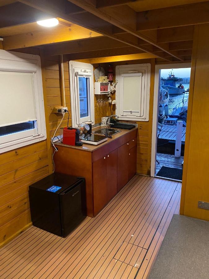 House Boat R Al Poetto 2 Pax Piu' 1 Hotel Cagliari Exterior photo